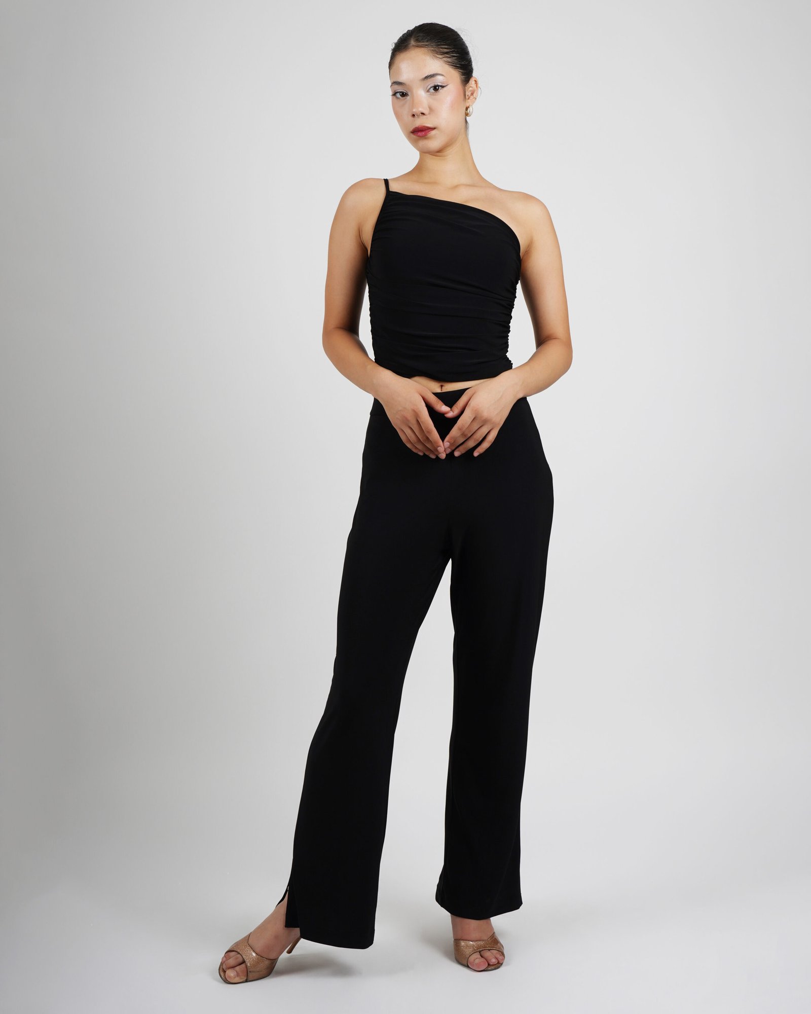 black-ruched-convertible-tango-top-black-wide-leg-tango-pants-01