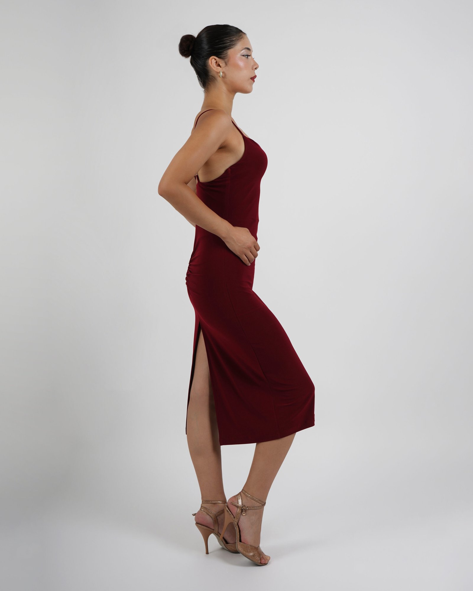burgundy-velvet-sweetheart-tango-dress-02